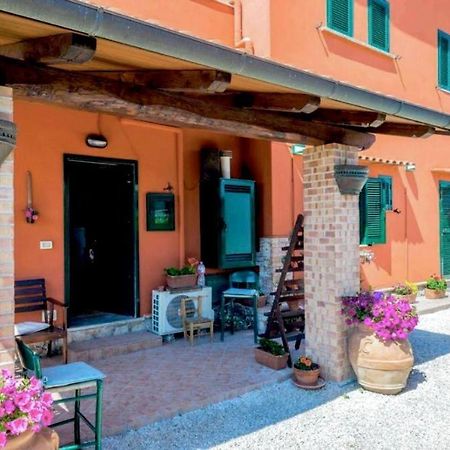 La Locanda Di Andrea Il Pescatore Bed and Breakfast Borgo Montenero Εξωτερικό φωτογραφία