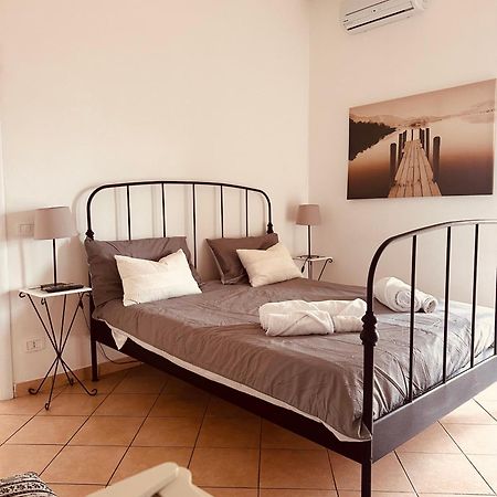 La Locanda Di Andrea Il Pescatore Bed and Breakfast Borgo Montenero Εξωτερικό φωτογραφία